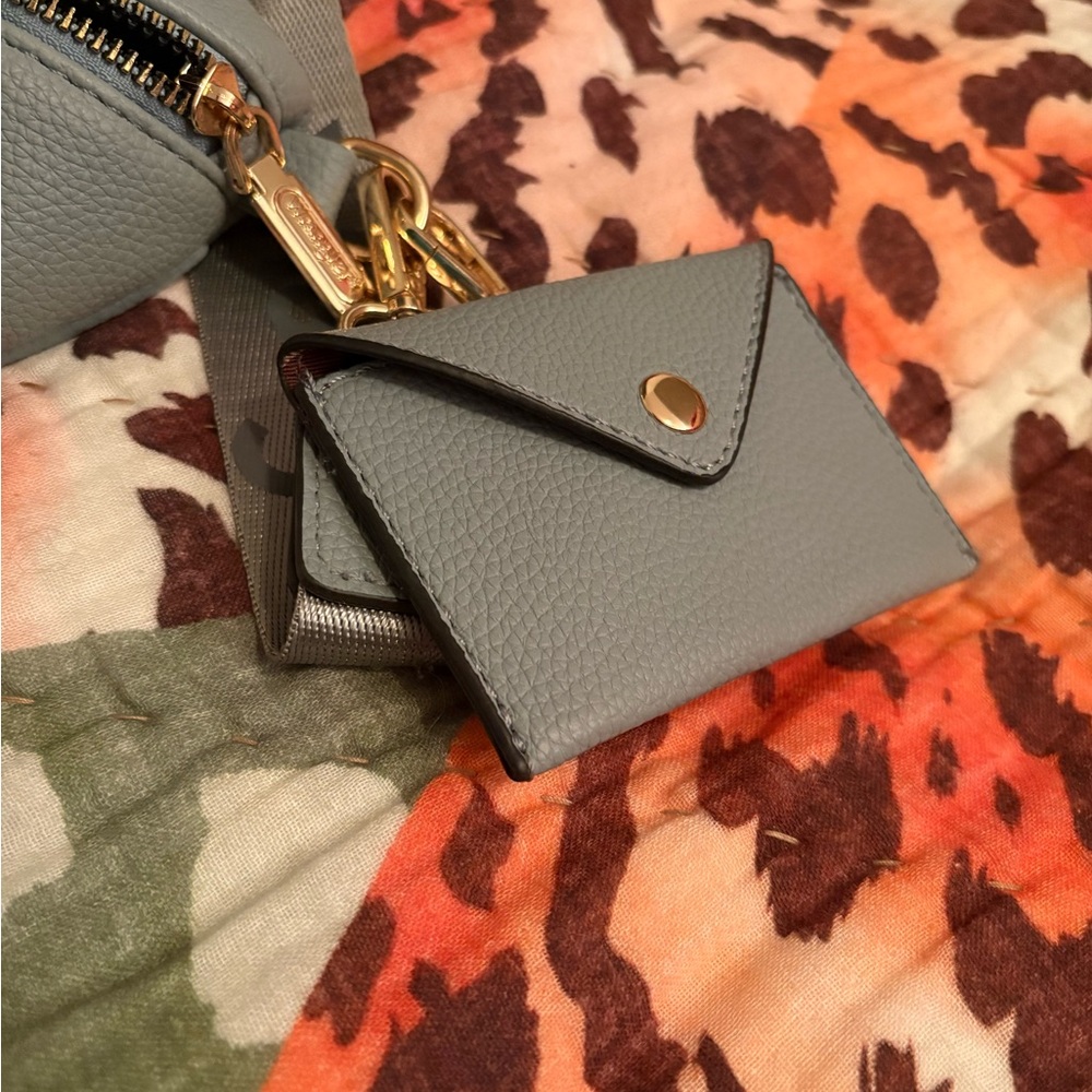 ✨HP✨ Wrangler Belt Bag - Picture 4 of 4